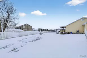 420 Paddington Ct, Troy, MO 63379 - Photo 37