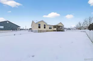 420 Paddington Ct, Troy, MO 63379 - Photo 33