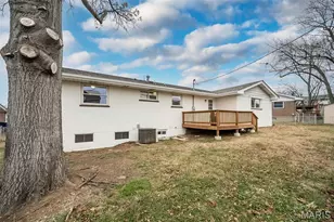 9612 Myra Ct, Affton, MO 63123 - Photo 43