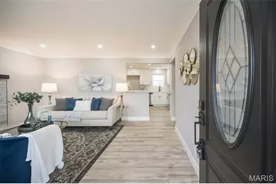 9612 Myra Court, Affton, MO 63123 - Photo 5