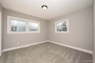 10081 Thorpe Ave, Saint Louis, MO 63114 - Photo 29