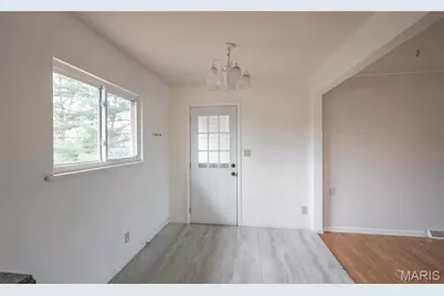 450 Hillcrest Drive, Bourbon, MO 65441 - Photo 17