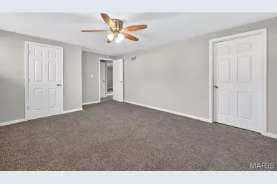390 Downing Avenue, Saint Louis, MO 63031 - Photo 29