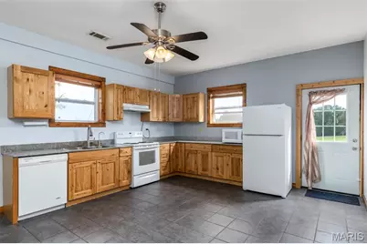 33945 Holiday Hills Road, Richland, MO 65556 - Photo 9