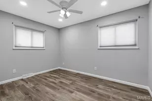 2145 Flamingo Dr, Florissant, MO 63031 - Photo 15