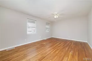 7274 Tannoia Dr, Hazelwood, MO 63042 - Photo 3