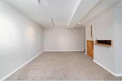 7274 Tannoia Drive, Hazelwood, MO 63042 - Photo 27