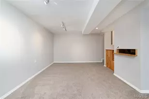 7274 Tannoia Dr, Hazelwood, MO 63042 - Photo 27