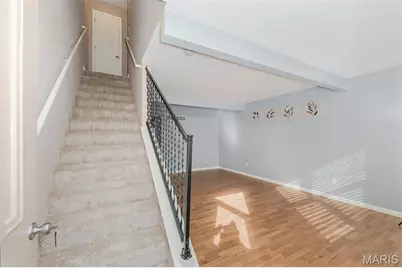 11829 Sologne Court, Maryland Heights, MO 63043 - Photo 5
