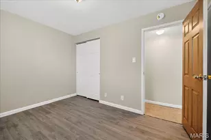 1704 Marsha Ln, Maryland Heights, MO 63043 - Photo 31