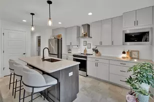 9052 Camino Trl, Cottleville, MO 63304 - Photo 7