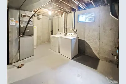 5655 Chalet Hill Drive, Saint Louis, MO 63129 - Photo 15