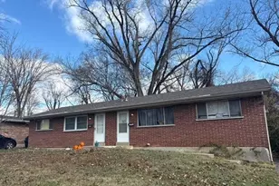 2512 Chesstal St, Saint Charles, MO 63301 - Photo 3