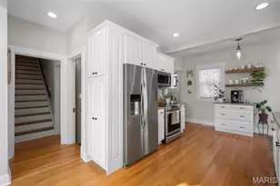 716 N Kirkwood Rd, Kirkwood, MO 63122 - Photo 15