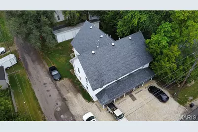 606 W Locust Street, Bowling Green, MO 63334 - Photo 5