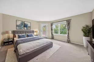 10863 Picadily Square Dr, Saint Louis, MO 63146 - Photo 11