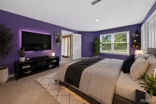 10863 Picadily Square Dr, Saint Louis, MO 63146 - Photo 21