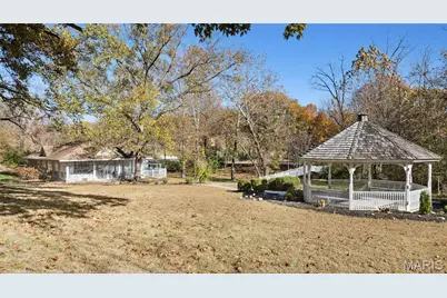 11069 New London Gravel Rd, Hannibal, MO 63401 - Photo 79