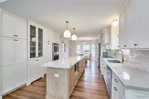 1116 S Charlemagne Dr, Lake Saint Louis, MO 63367 - Photo 7