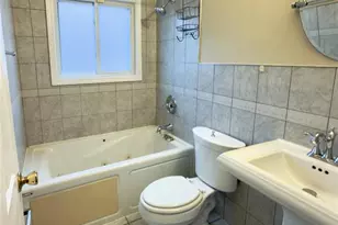 11623 Arroyo Dr, Florissant, MO 63033 - Photo 13