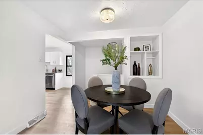 8924 Anchor Drive, Saint Louis, MO 63123 - Photo 5