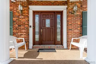 719 Carman Meadows Dr, Manchester, MO 63021 - Photo 3