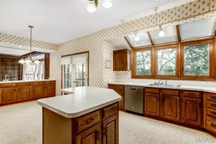 719 Carman Meadows Dr, Manchester, MO 63021 - Photo 19