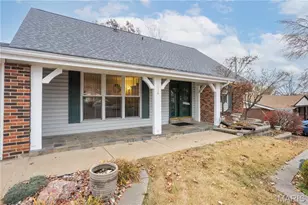 5556 Milburn Rd, Oakville, MO 63129 - Photo 3