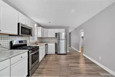 2405 Buttonwood Court, Florissant, MO 63031 - Photo 25