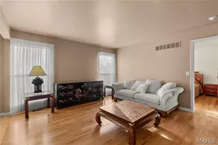 443 Angelique Pl, Saint Charles, MO 63303 - Photo 5