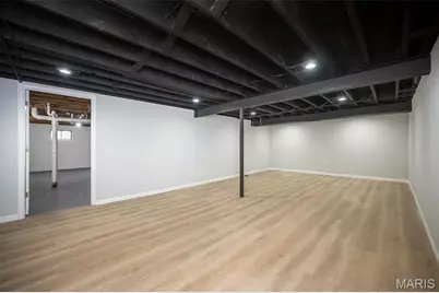 8 Winners Circle, Florissant, MO 63033 - Photo 25