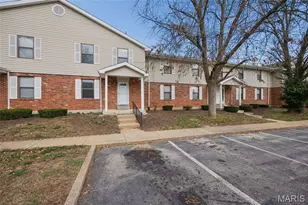 1911 Suns Up Ct, Florissant, MO 63031 - Photo 3