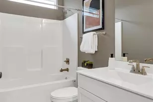 2043 Windswept Farms Dr, Eureka, MO 63025 - Photo 13