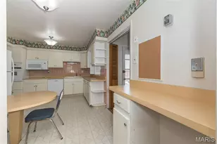 6424 Southland Ave, Saint Louis, MO 63109 - Photo 9