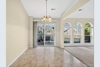 933 Blumhoff Road, Wentzville, MO 63385 - Photo 15