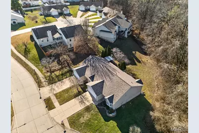 933 Blumhoff Road, Wentzville, MO 63385 - Photo 17