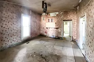 114 W Union St, Vandalia, MO 63382 - Photo 5
