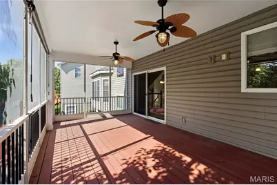 208 Vonbehren Drive, Chesterfield, MO 63005 - Photo 27