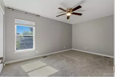 208 Vonbehren Drive, Chesterfield, MO 63005 - Photo 19