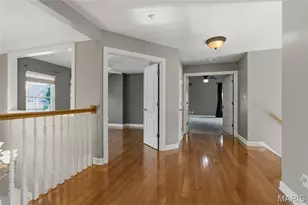 208 Vonbehren Dr, Chesterfield, MO 63005 - Photo 13
