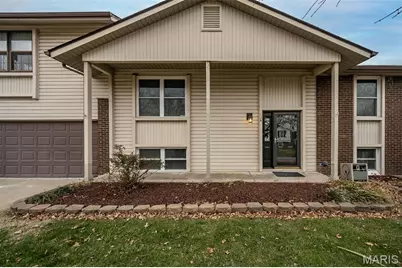 136 Universal Drive, Saint Peters, MO 63376 - Photo 5