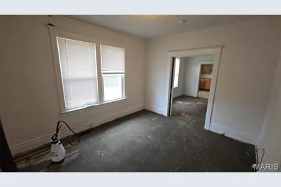 6350 Madison Avenue, Saint Louis, MO 63134 - Photo 3