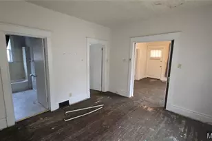 6350 Madison Ave, Saint Louis, MO 63134 - Photo 7