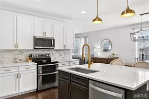 2768 Brook Hill Ln, Saint Charles, MO 63303 - Photo 13