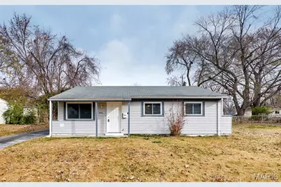 665 Central Parkway, Florissant, MO 63031 - Photo 1