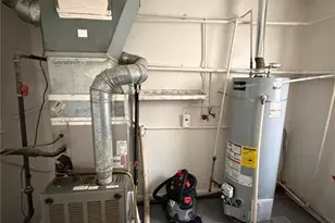 721 Beardsley Ct, Saint Louis, MO 63135 - Photo 9