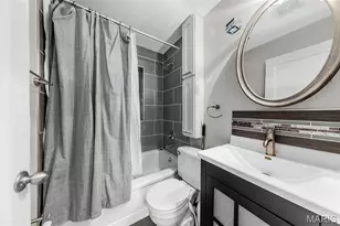 7044 Holly Hills Ave, Saint Louis, MO 63123 - Photo 19