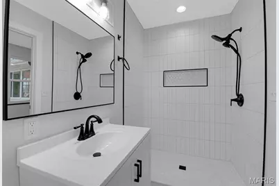 4600 Nelson Drive, Northwoods, MO 63121 - Photo 15