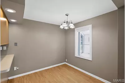 10201 Surf Drive, Saint Louis, MO 63137 - Photo 19