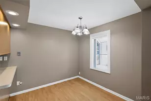 10201 Surf Dr, Saint Louis, MO 63137 - Photo 19